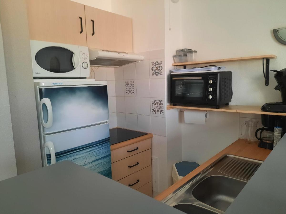 Holiday home Belle Maisonnette Dans Avec Piscine