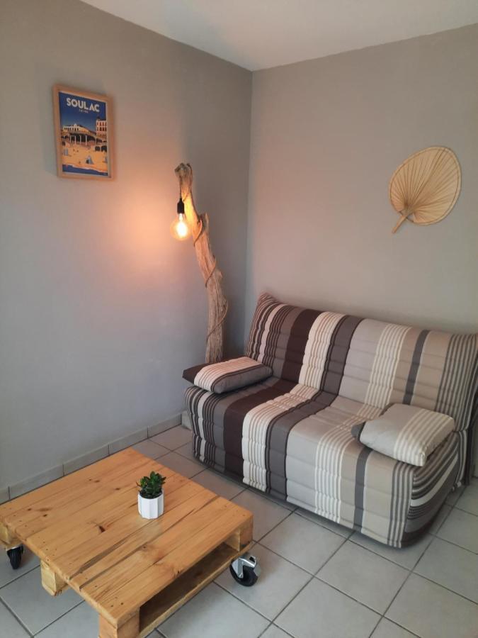 Holiday home Belle Maisonnette Dans Avec Piscine Soulac-sur-Mer