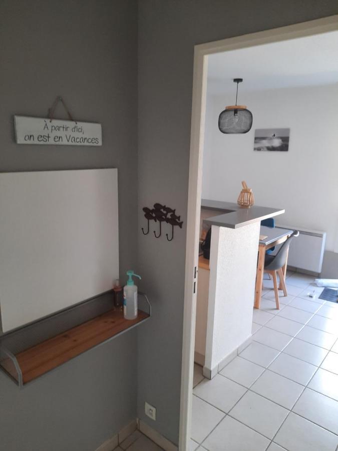Belle Maisonnette Dans Avec Piscine